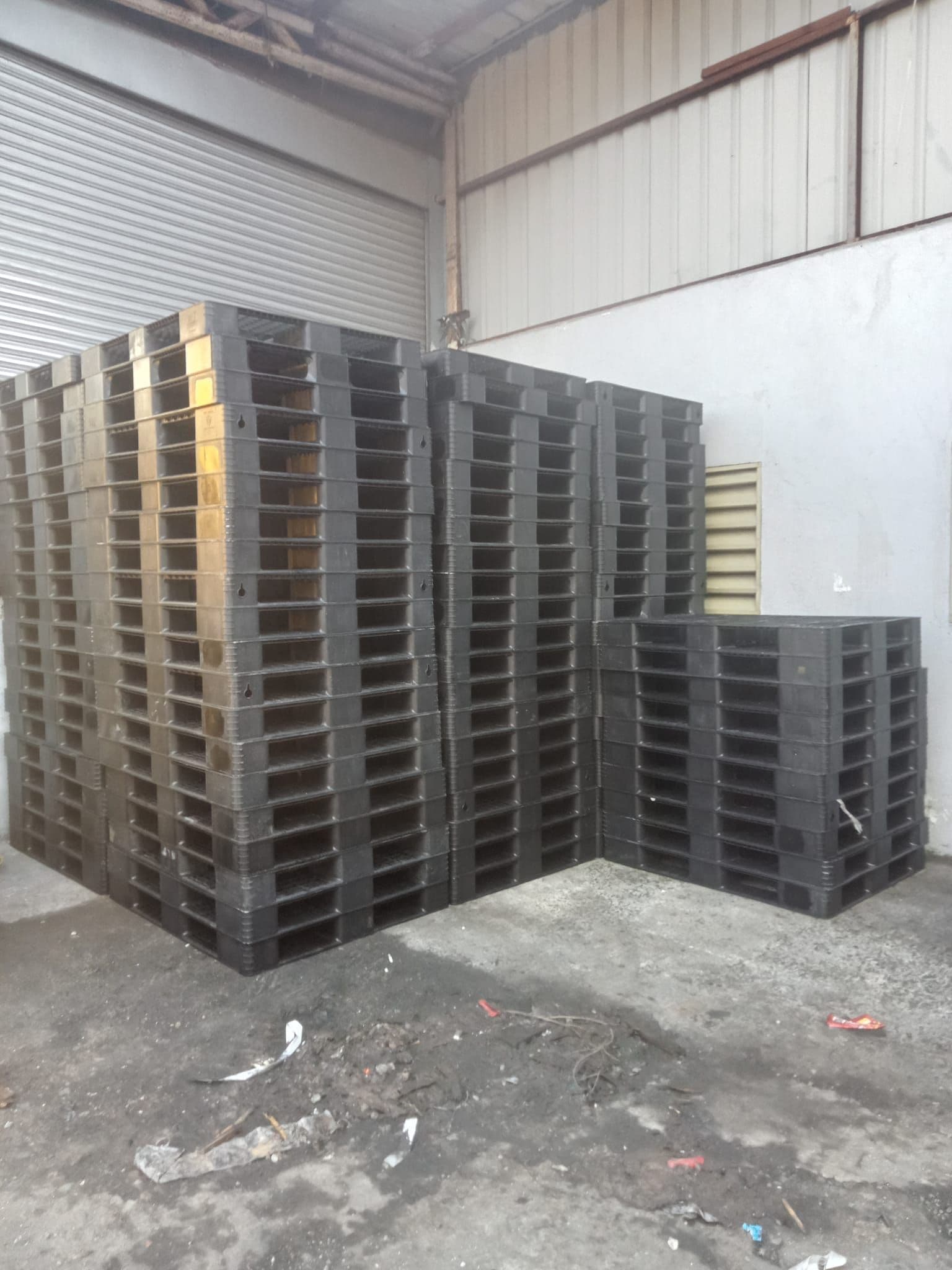 43 x 43 Used Plastic Export ISPM Pallets - Fresno CA 93722