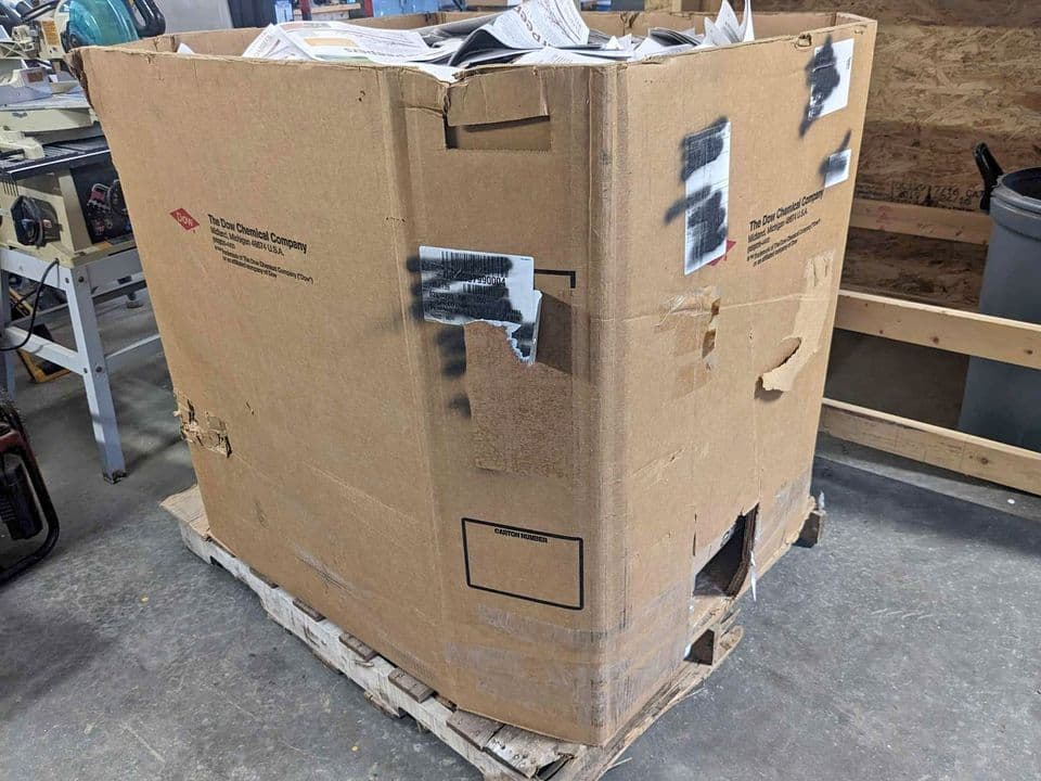 Used 5-wall 48 x 45 x 45 Gaylord Octabins - Brookings, SD 57006