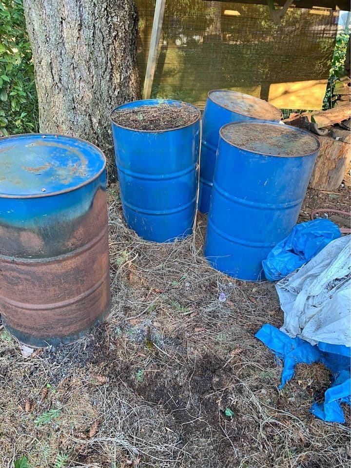 55 Gallon Used Metal Drums - Ludlow MA 01056