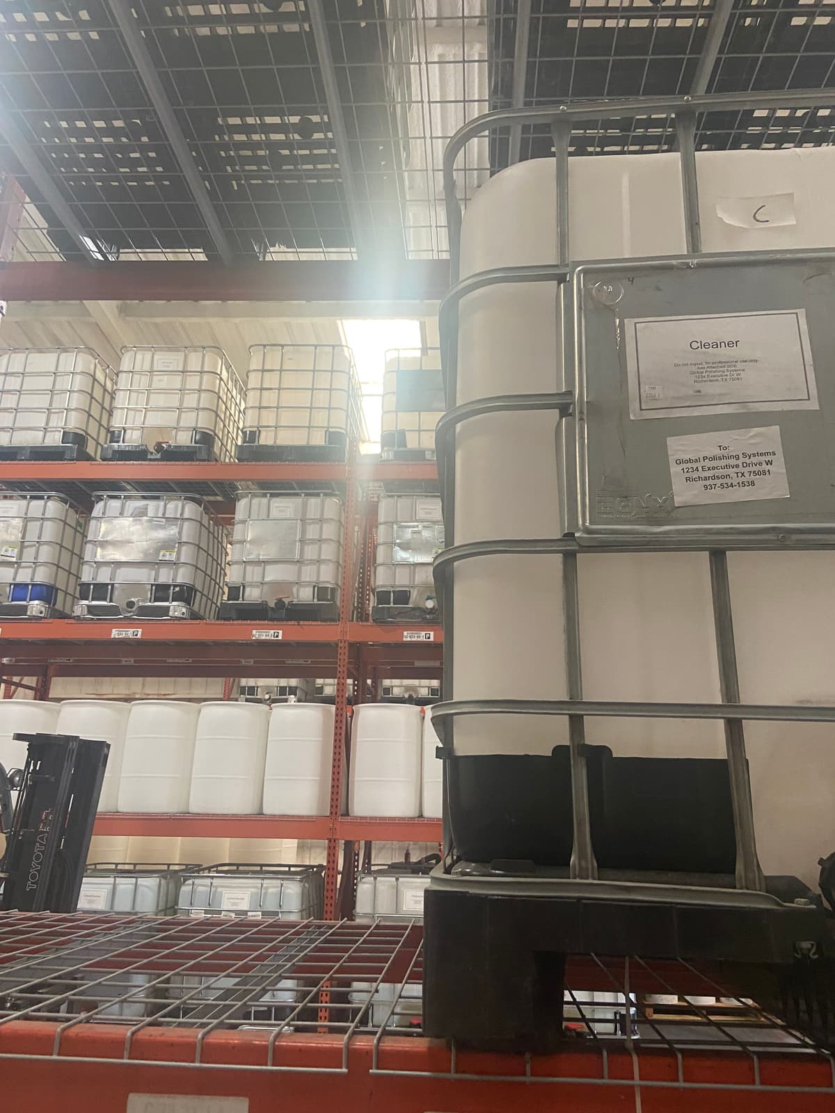 Used 275 Gallon  IBC Totes - Nevada TX 75173