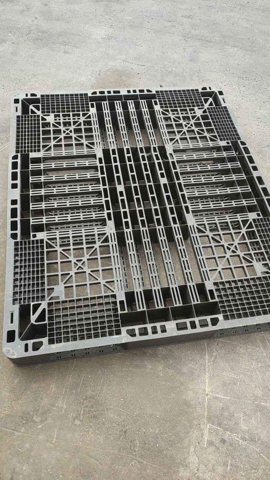 48 x 40 Used Rackable Plastic Pallets - Bemidji MN 56601