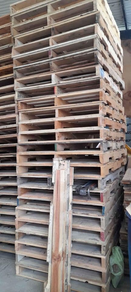 48 x 40 Grade A 4-way Stringer Pallet - Bay Shore, NY 11706