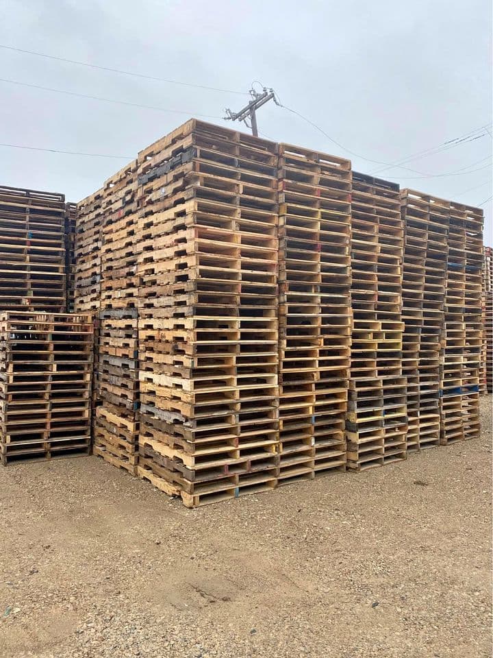40 x 48 Repaired Grade A 4-way Stringer Pallet - Hialeah, FL 33012