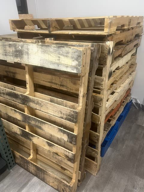 Grade C 48x40x6 Pallets - Dallas, TX 75244