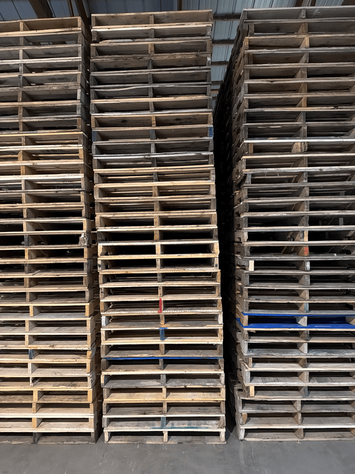 Combo 48x40x6 Pallets - Ireton, IA 51027