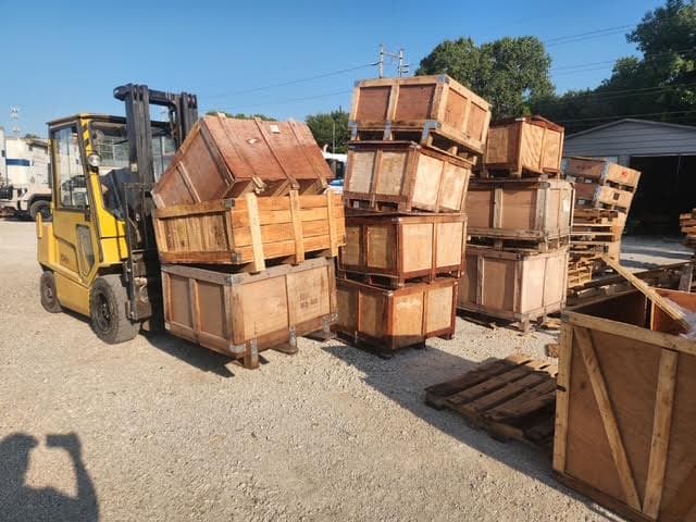 Used 36x24x20 Closed/Solid Wood Crates - Ames, IA 50010