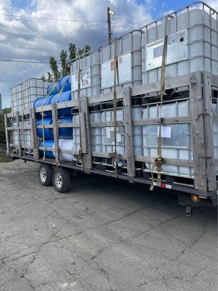 Reconditioned 275 Gallon (1000L) IBC Totes - Helena MT 59601