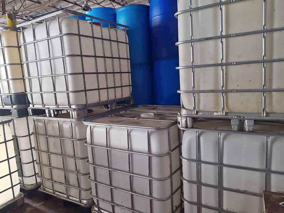 1000 L Used IBC totes - Butterfly Valve - Bayonne NJ 07002