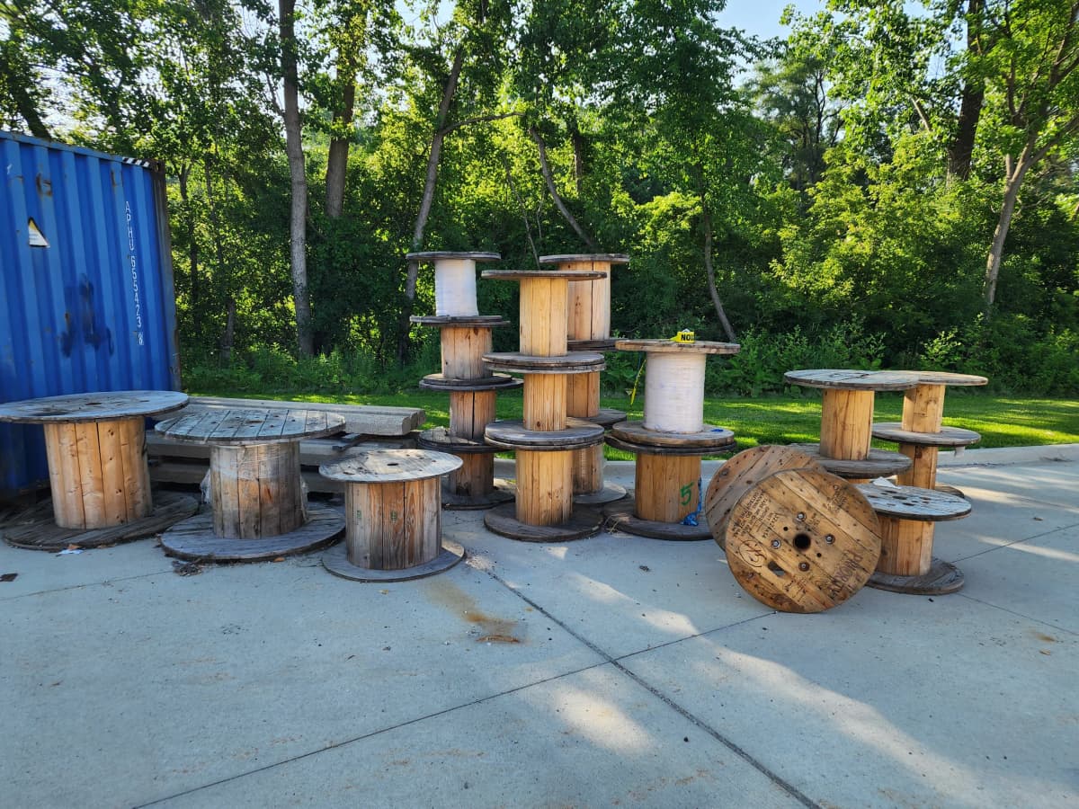 Used 36x36x24 Wooden Spools - Mount Clemens, MI 48043