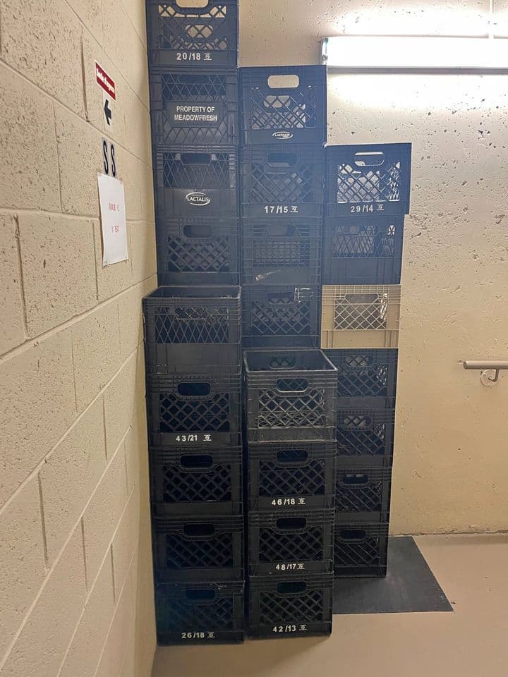 Milk Crates - Hattiesburg MS 39401