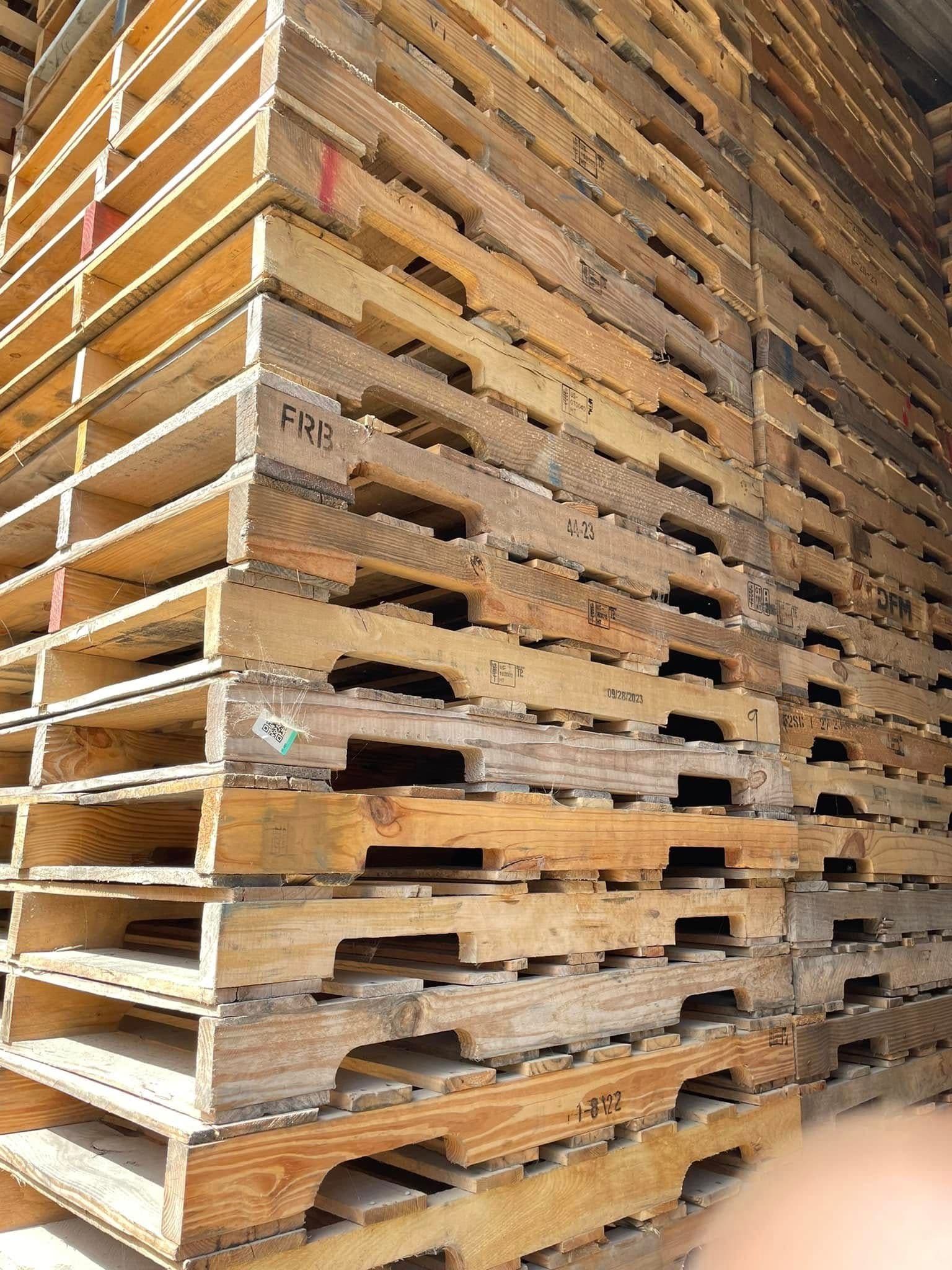 48 x 40 Grade A (#1) 4-way Stringer Pallets - Eau Claire WI 54703