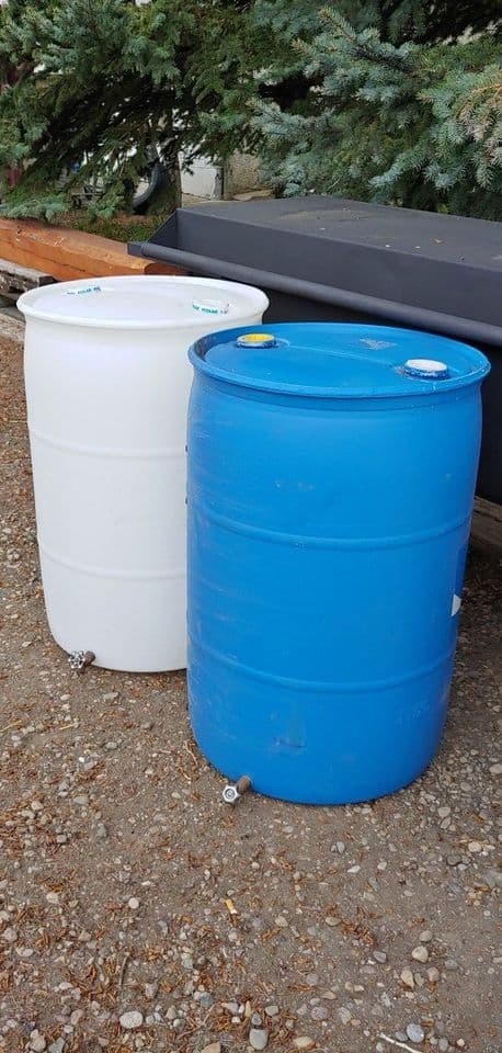 Used 50 Gallon Plastic Drums with Taps - Monticello AR 71655