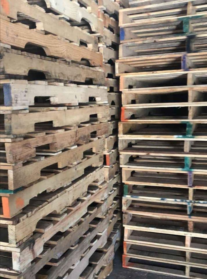 48 X 40 Used 4-way Stringer Pallet - Fort Lauderdale, FL 33311
