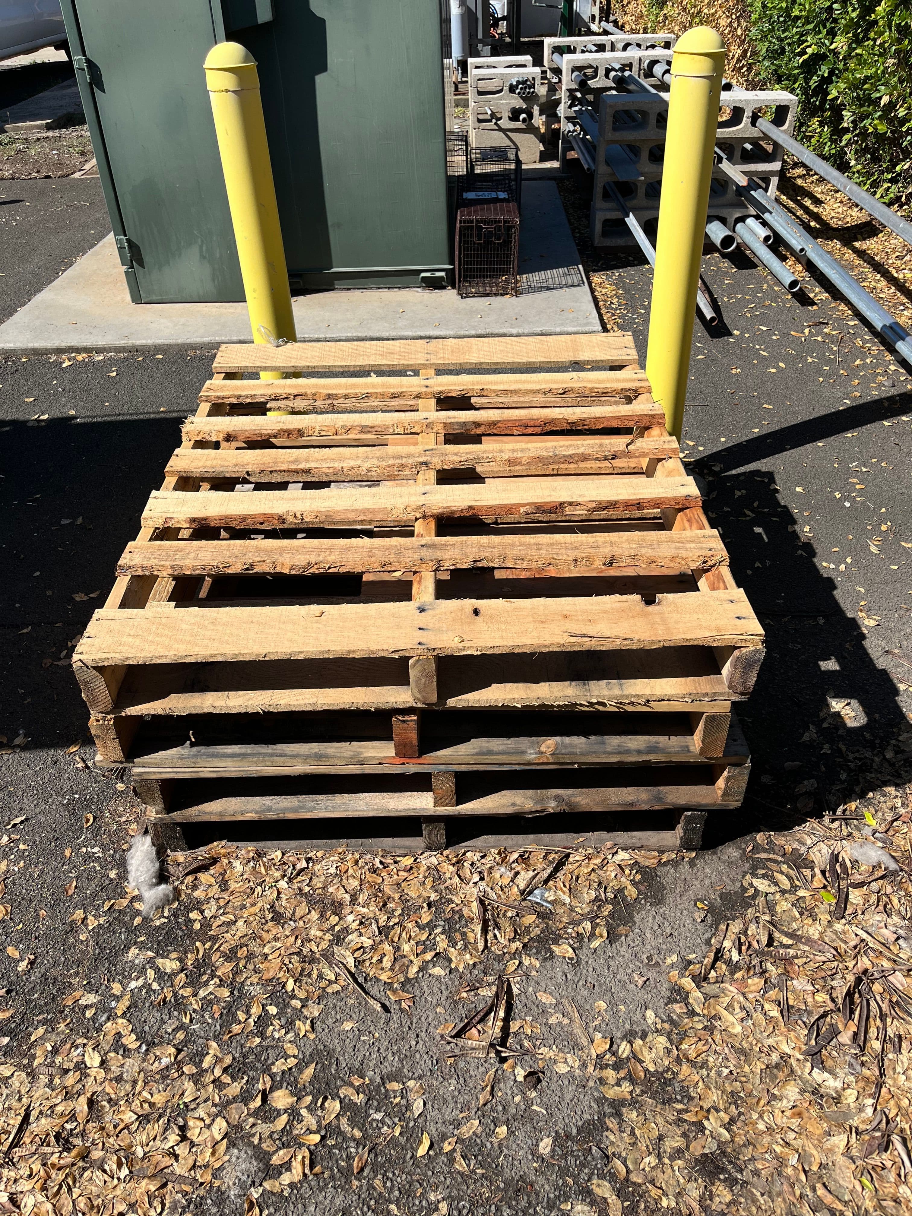 Grade B (#2) 48 x40 Wooden Pallets - Honolulu, HI 96826