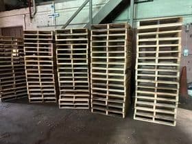 40 x 48 Used 4-way Stringer Pallet - Mentor, OH 44060