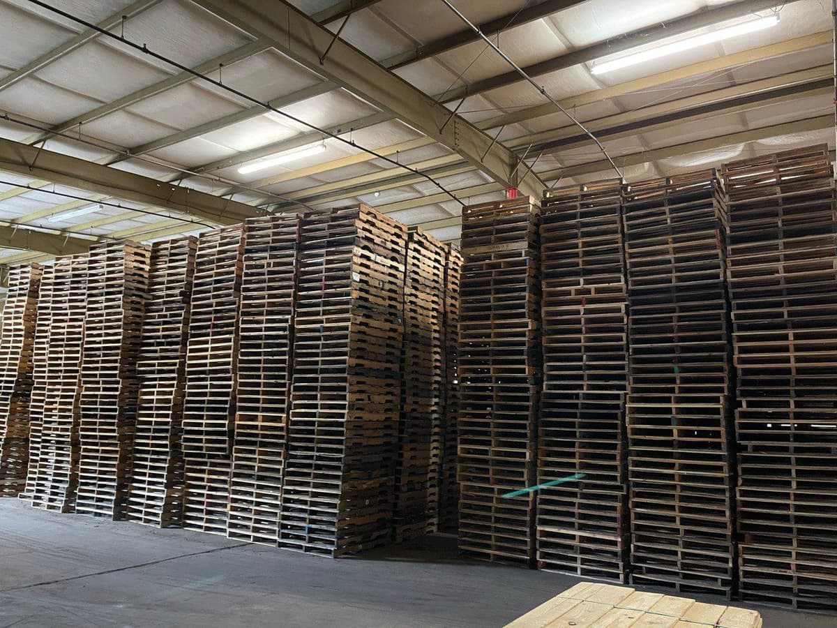 48x40 Grade A Wooden Pallets - Raleigh, NC 27804