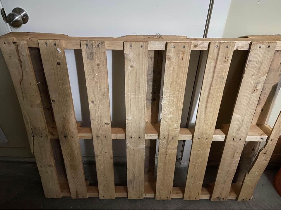36" x 47" Used Stringer Pallets - Pine Bluff AR 71613