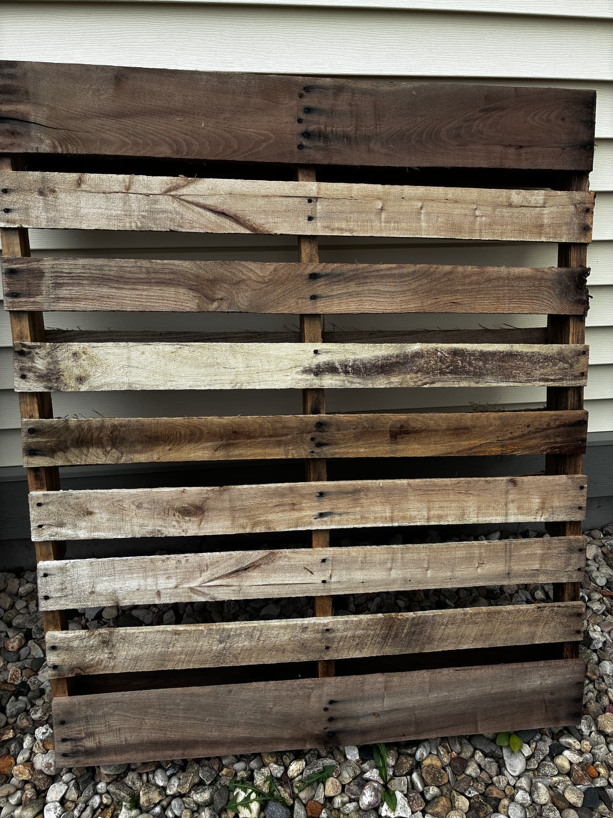 Grade B Pallets - Sun Prairie, WI 53590