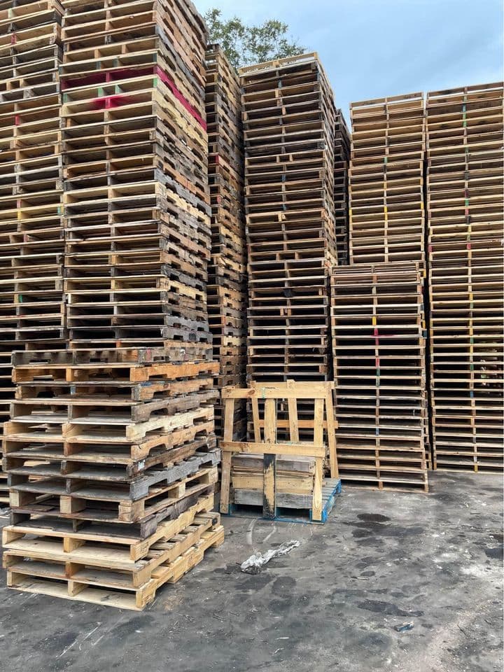 40 X 48 Grade B 4-way Stringer Pallet - Lewisville, TX 75067