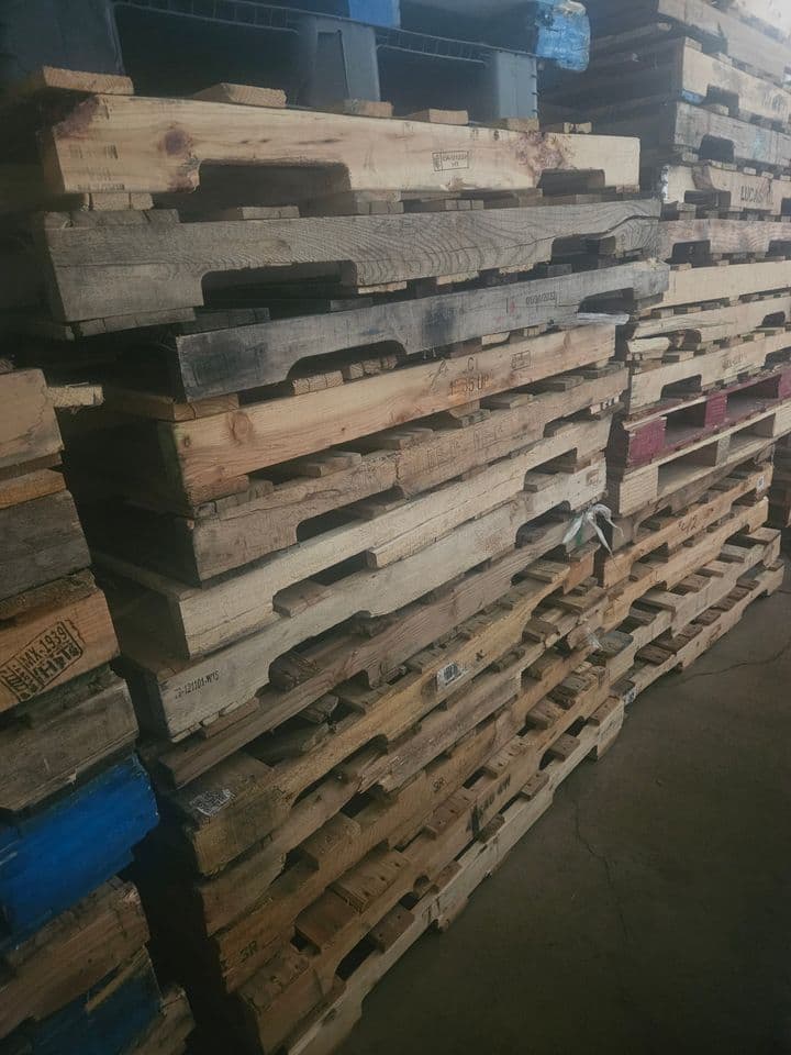 40 X 48 #2 Empty 4-way Stringer Pallets - Franklin, TN 37064