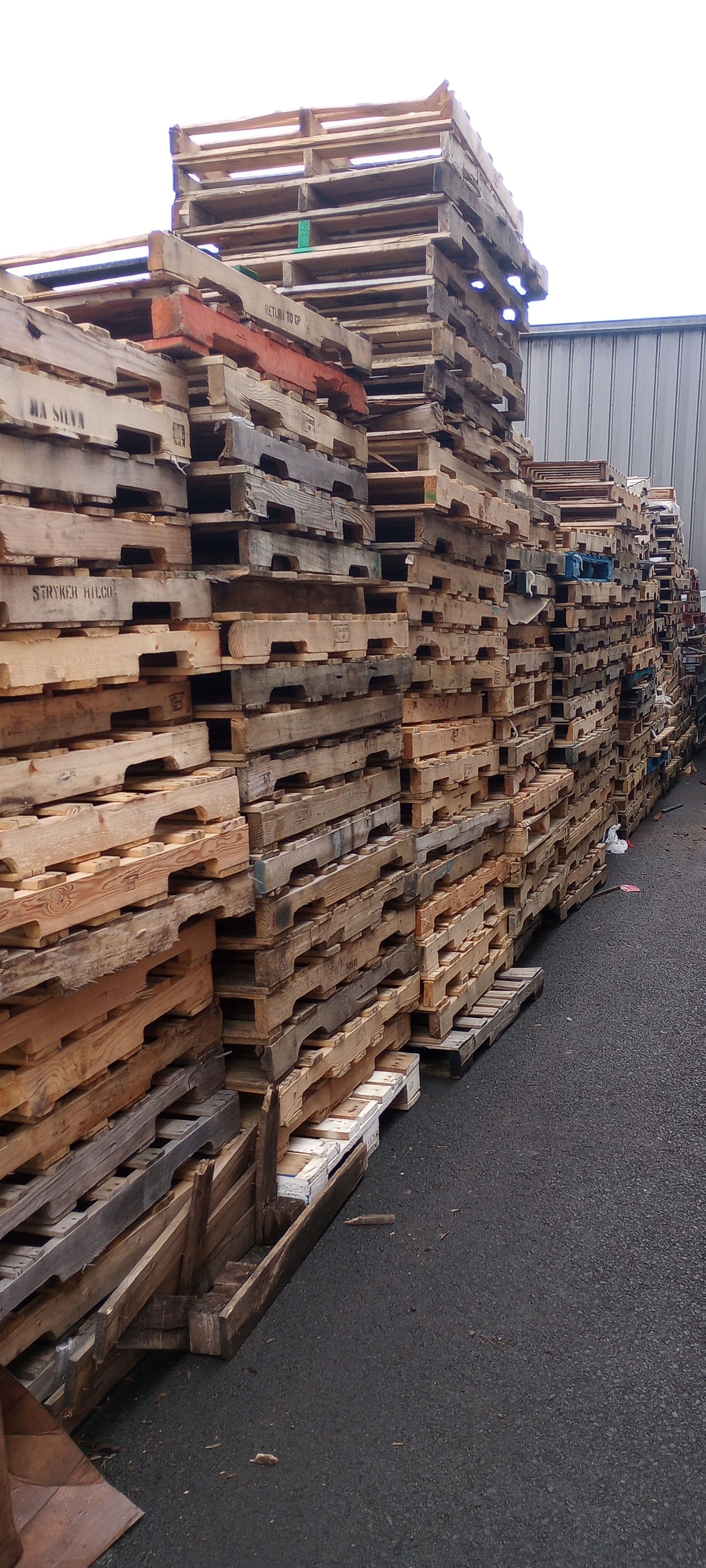 48 x 40 Used Wood Pallet Cores - Newport OR 97365