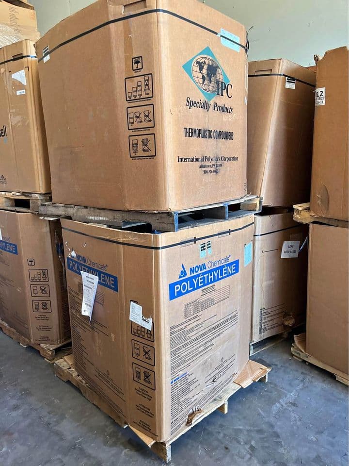 48 x 40 x 46 Used Gaylord Bulk Boxes - Riverton WY 82501