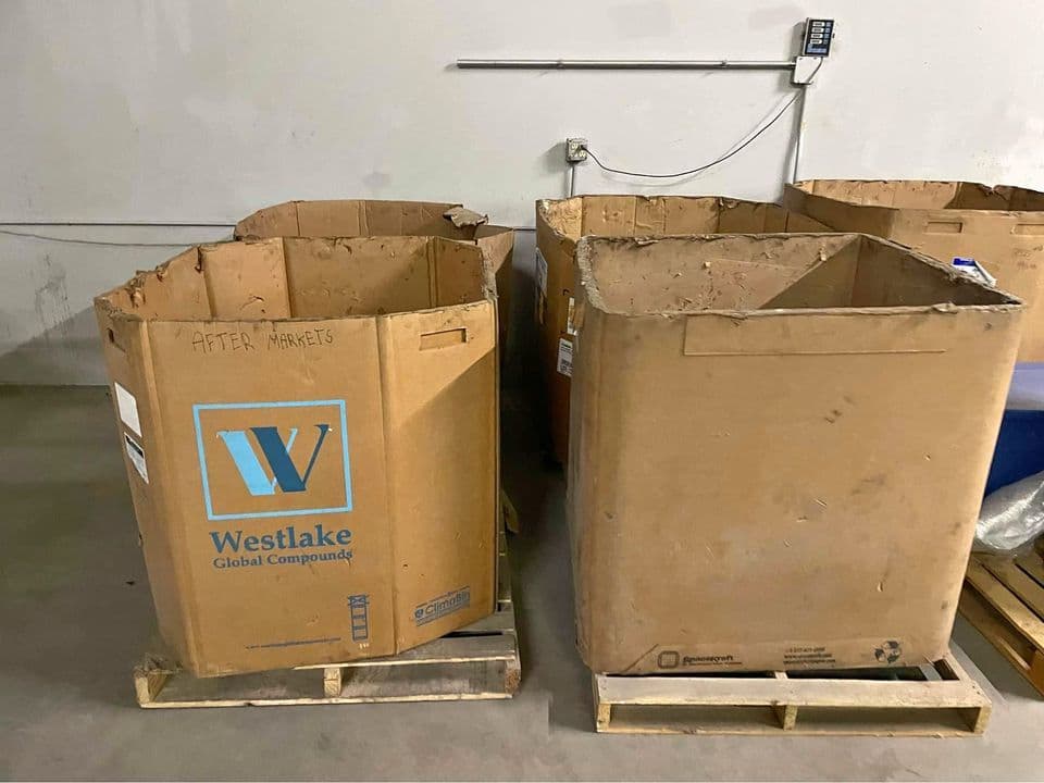 4 Wall Damaged Gaylord Boxes 48 x 40 x 40 - State College PA 16801