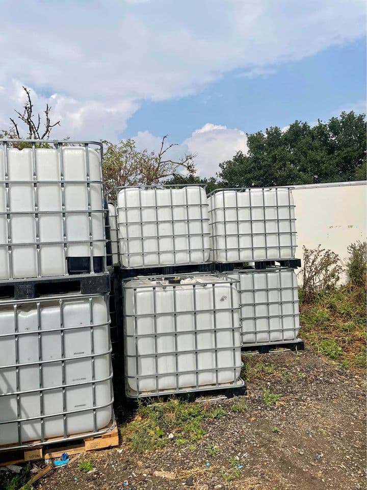 Used 275 Gallon (1000 Litres) IBC Totes - Lawton OK 73501