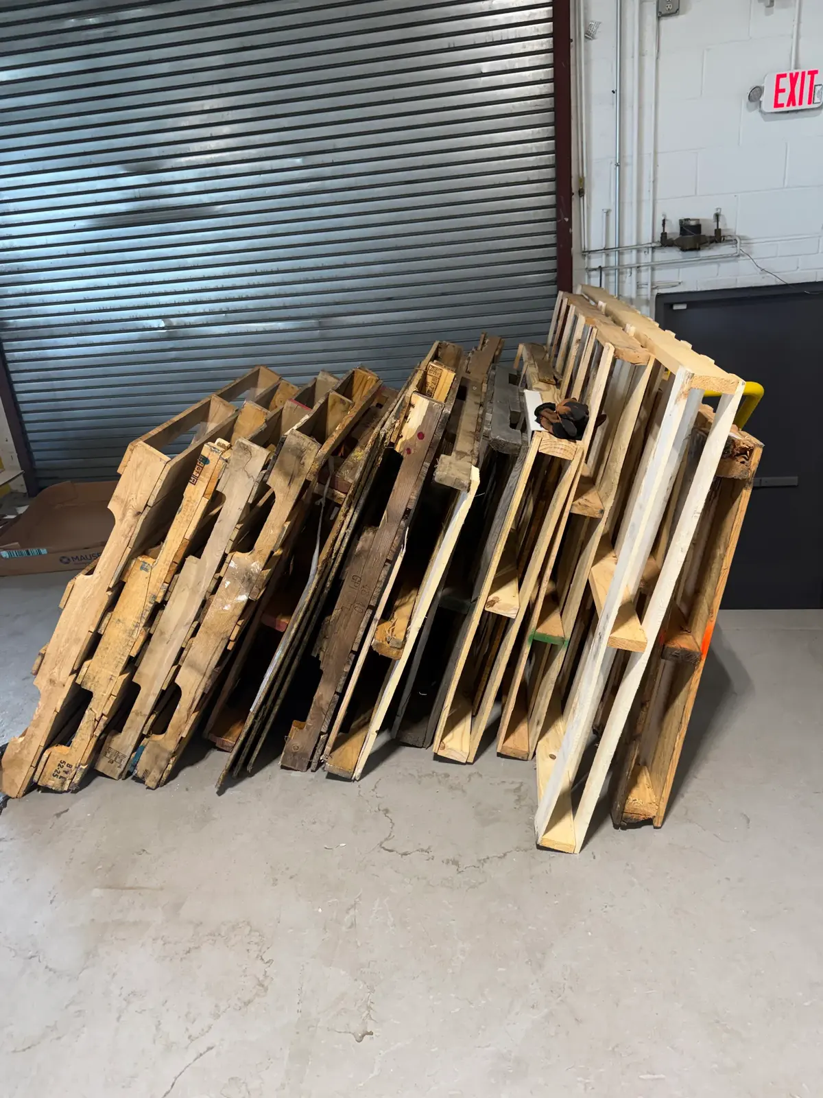 Combo 48x40x6 2 Way Stringer Mixed Softwood Pallets - Mount Vernon, NY 10550