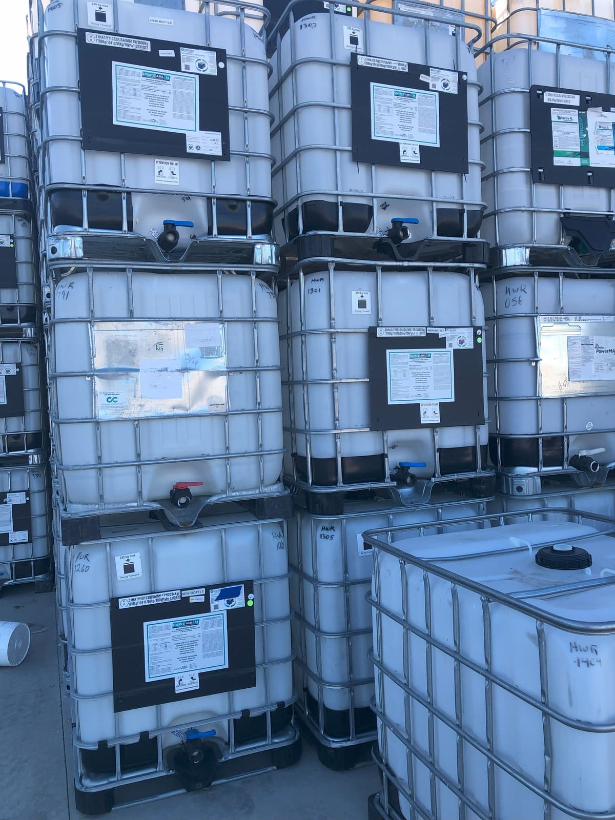 Reconditioned 275 Gallon  IBC Totes - Lincoln, NE 68336