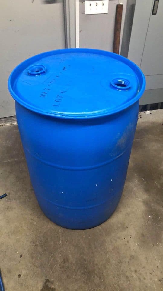 Used 55 Gallon 208L Plastic Drums - Kenosha WI 53140