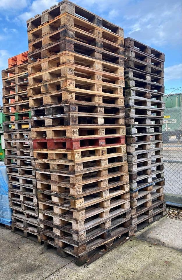 800 x 1200 Used 4-Way Euro Block Pallets - Chicopee MA 01013