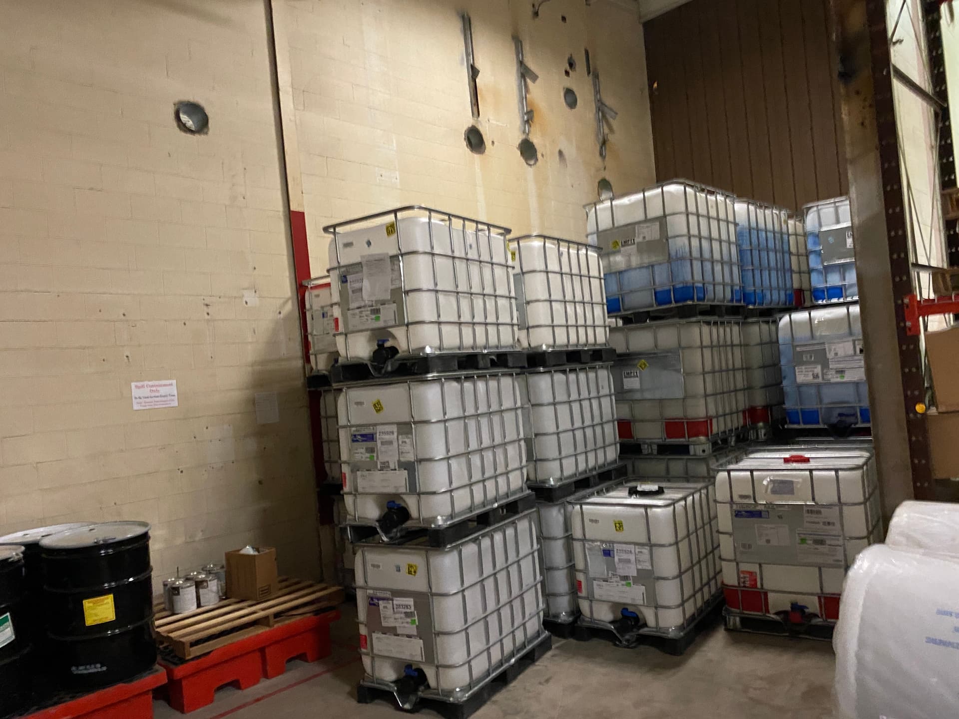 275 Gallon IBC Totes - Hopkinsville KY 42240