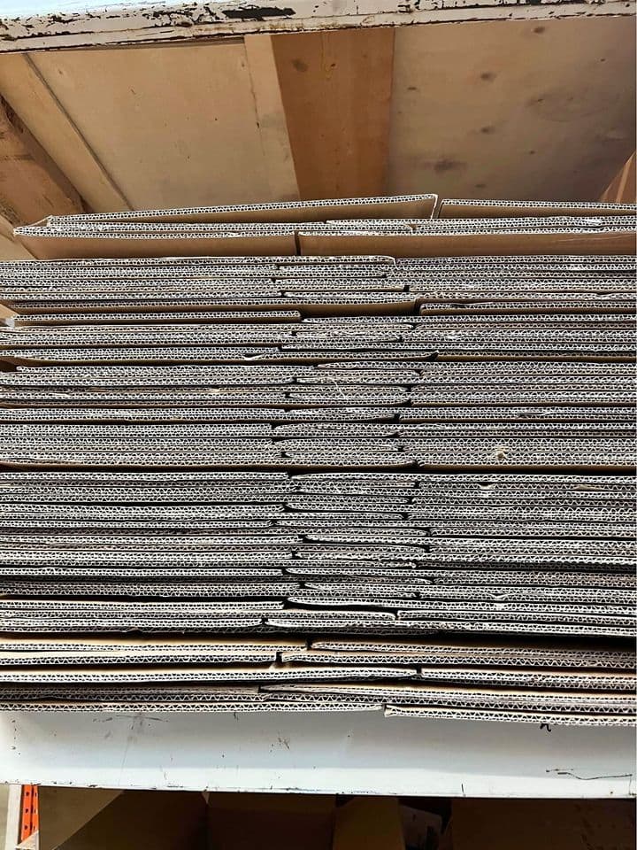 How much do corrugated cardboard boxes cost?