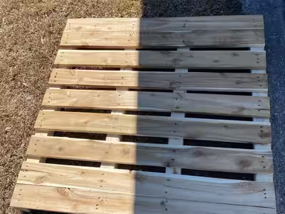 Plastic Pallets: Sizes, Types, Cost & When to Choose Them Over Wood