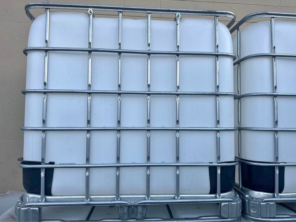 Truckload of Used 275 Gallon IBC Totes in Hurricane West Virginia